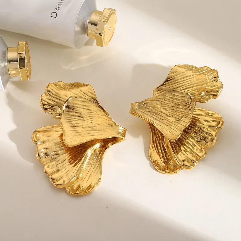 VICTORIA Earrings