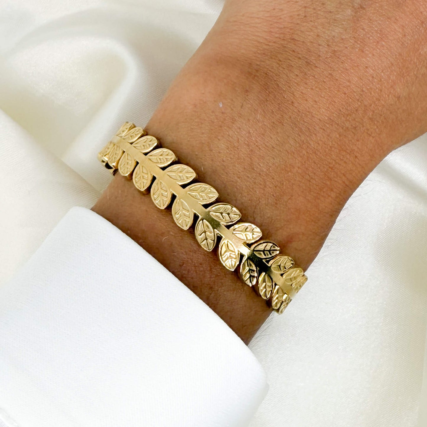 IRIS Bracelet