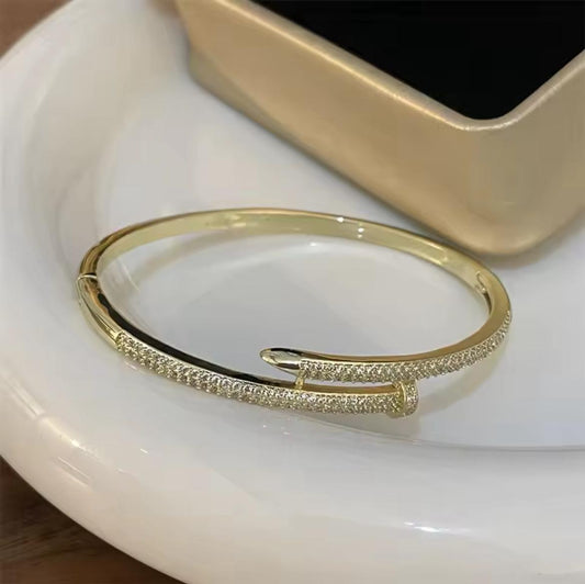 STELLA Bracelet
