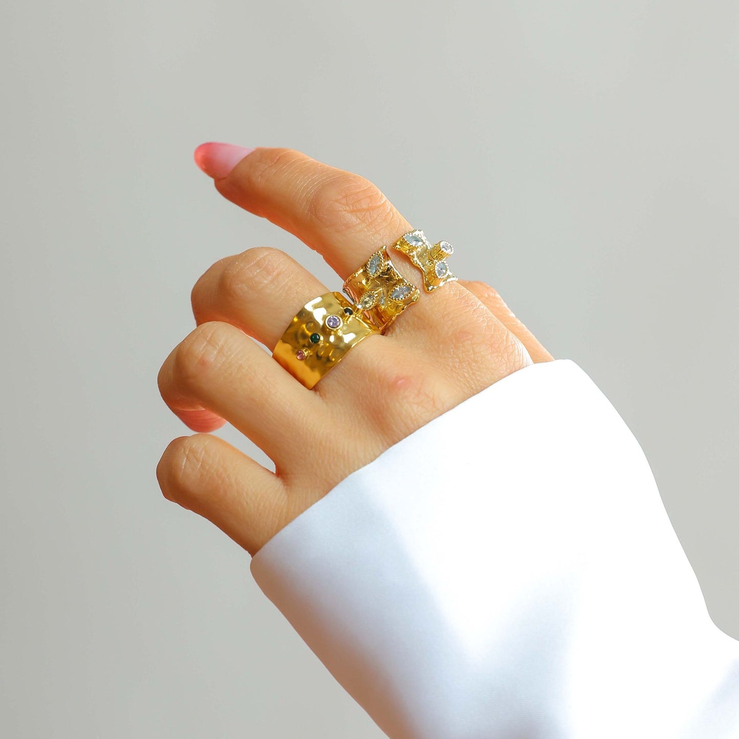 EMILIA Ring