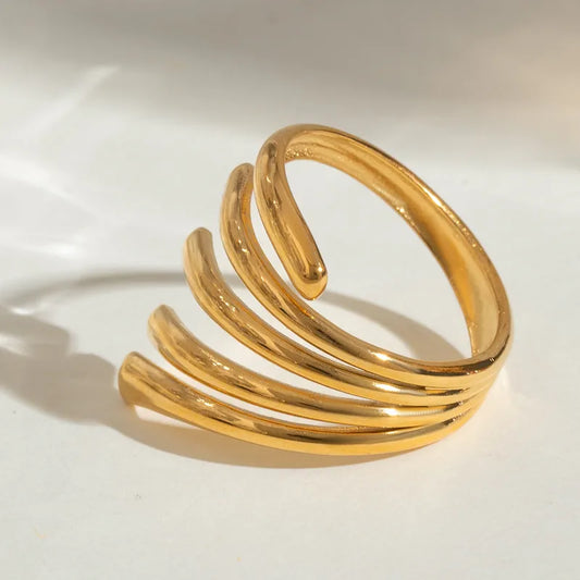 ELLA Ring