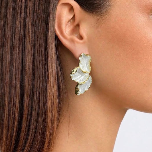 PETRA White Earrings