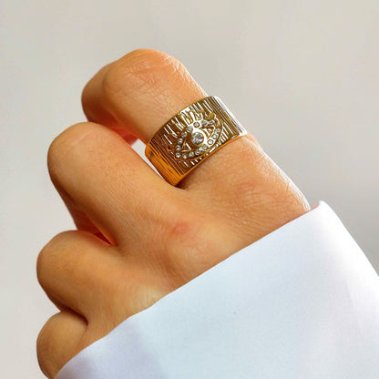 CLAIRE Ring