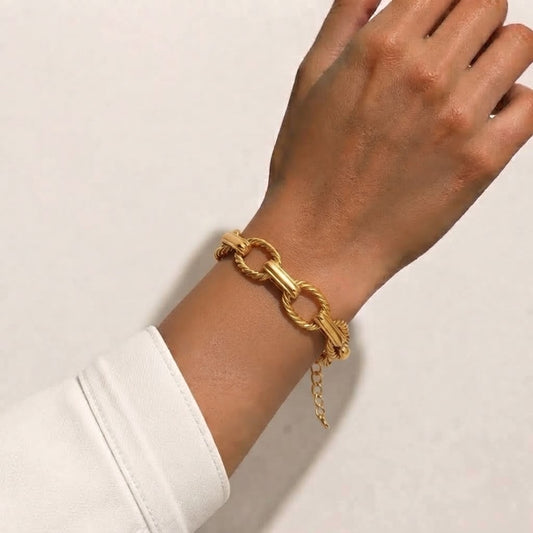 ELARA Bracelet